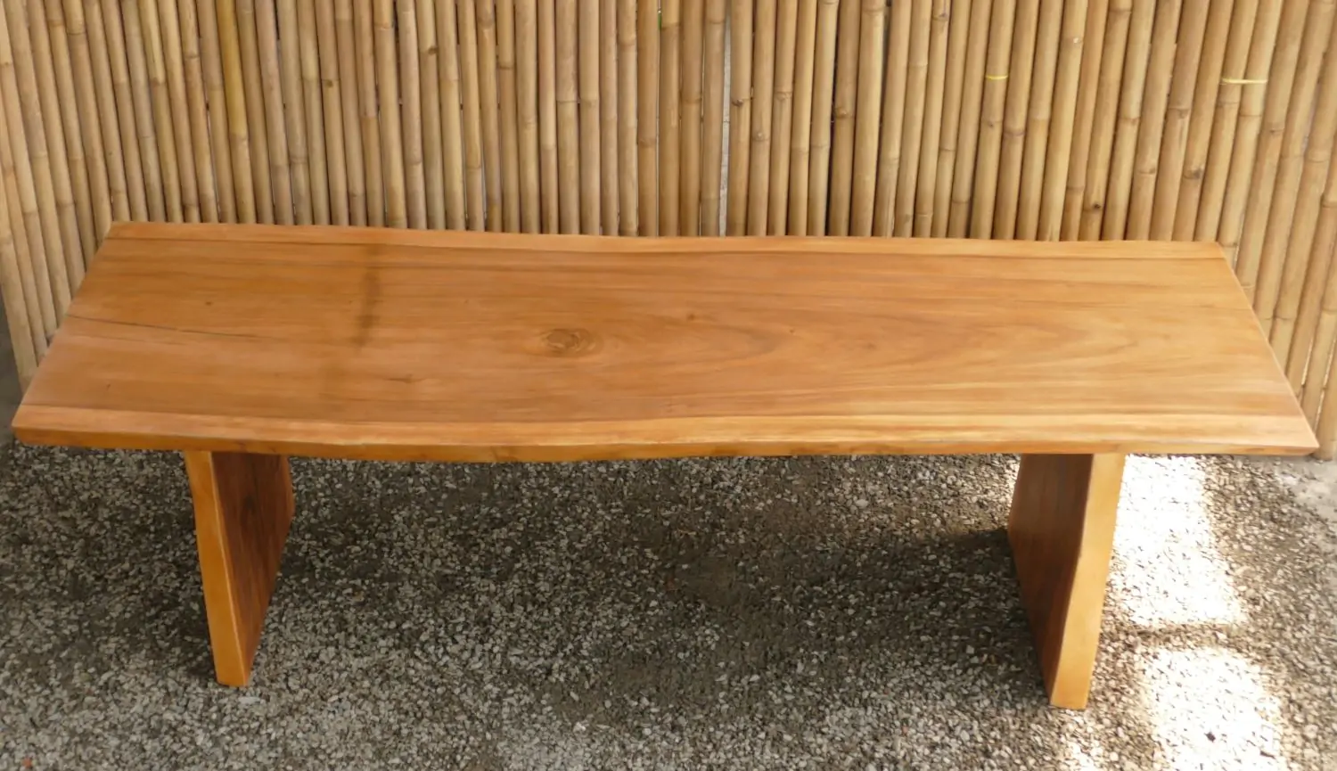  Product image 4 of the product “Natural Wood Table suar with wodden legs, 256cm length, 85cm widt, 78.5cm height. Table top 7cm thickness ”